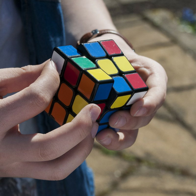 apretón para castigar Puntualidad El cubo de Rubik • Espacio Psicofamiliar