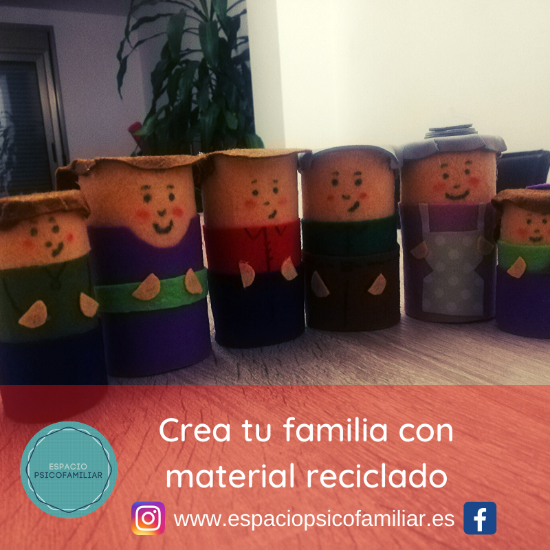 Taller para elaborar papel reciclado en familia - Menudo es León